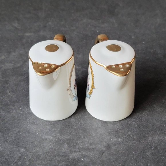 Disney Dining Vintage Disneyland Teapot Ceramic Salt And Pepper